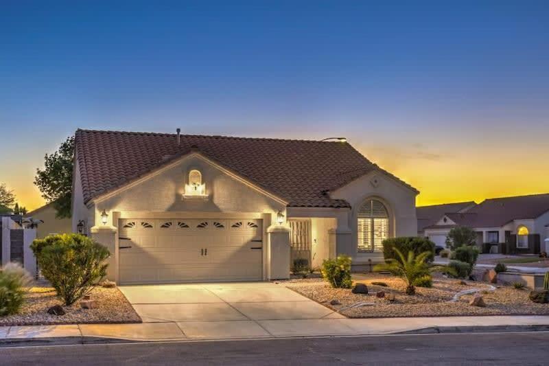 Family Fun For Everyone In Las Vegas- 4 Bedrooms, Billiards, Game Room Henderson Exterior photo