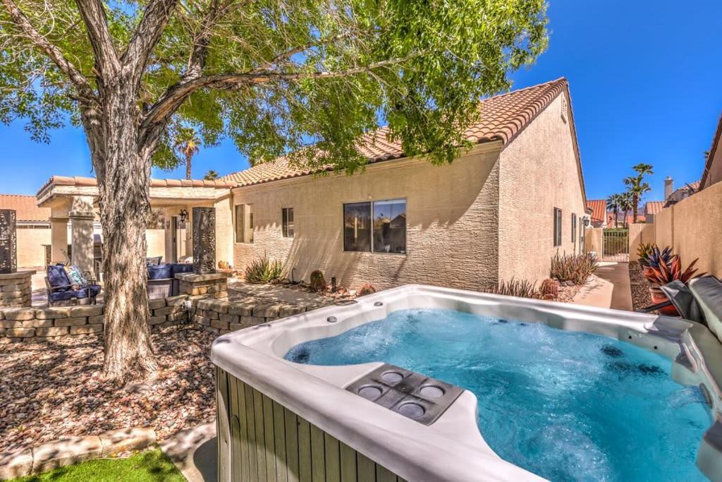 Family Fun For Everyone In Las Vegas- 4 Bedrooms, Billiards, Game Room Henderson Exterior photo