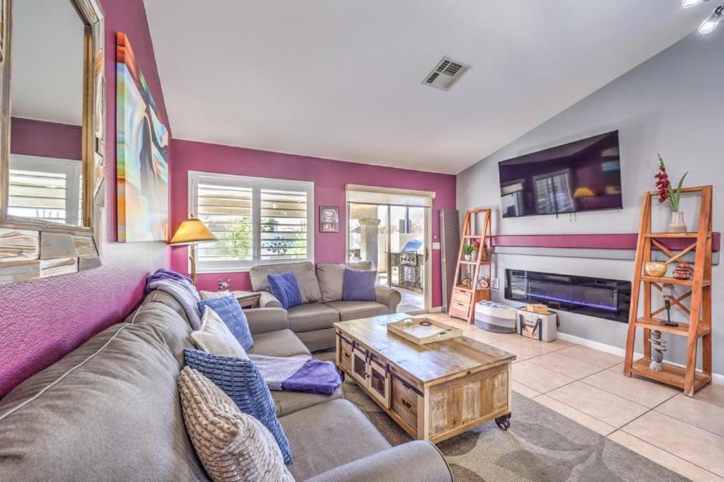 Family Fun For Everyone In Las Vegas- 4 Bedrooms, Billiards, Game Room Henderson Exterior photo