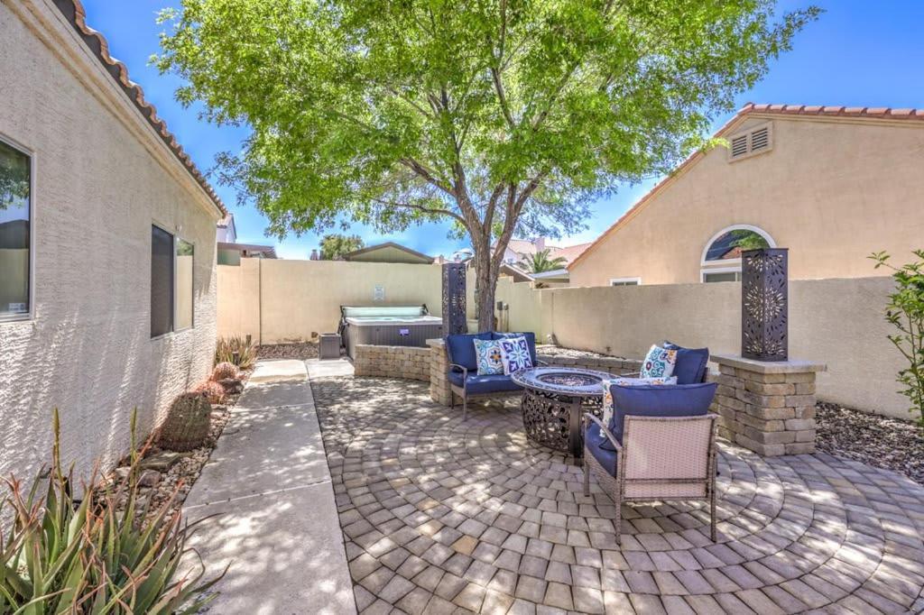 Family Fun For Everyone In Las Vegas- 4 Bedrooms, Billiards, Game Room Henderson Exterior photo